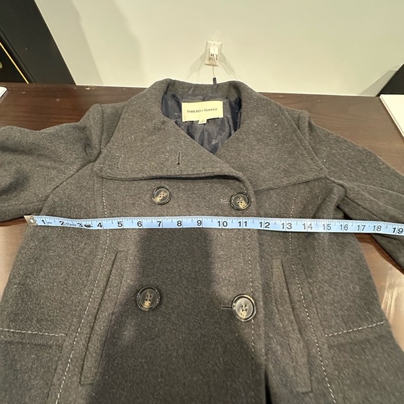 Thread & Supply Women’s Small Charcoal Gray Wool Blend Peacoat Winter Outerwear - Picture 5 of 7
